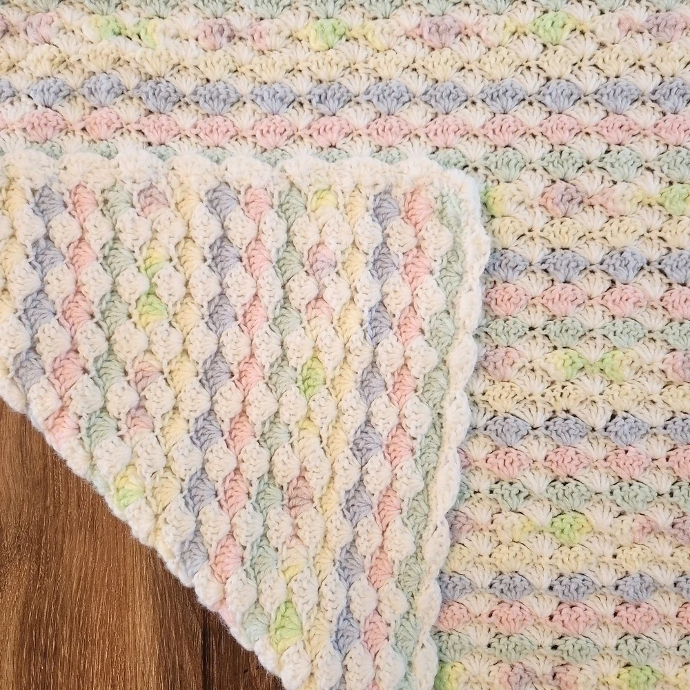 Crochet Handmade Pastel Pink Blue White Throw Lap Baby Blanket Afghan